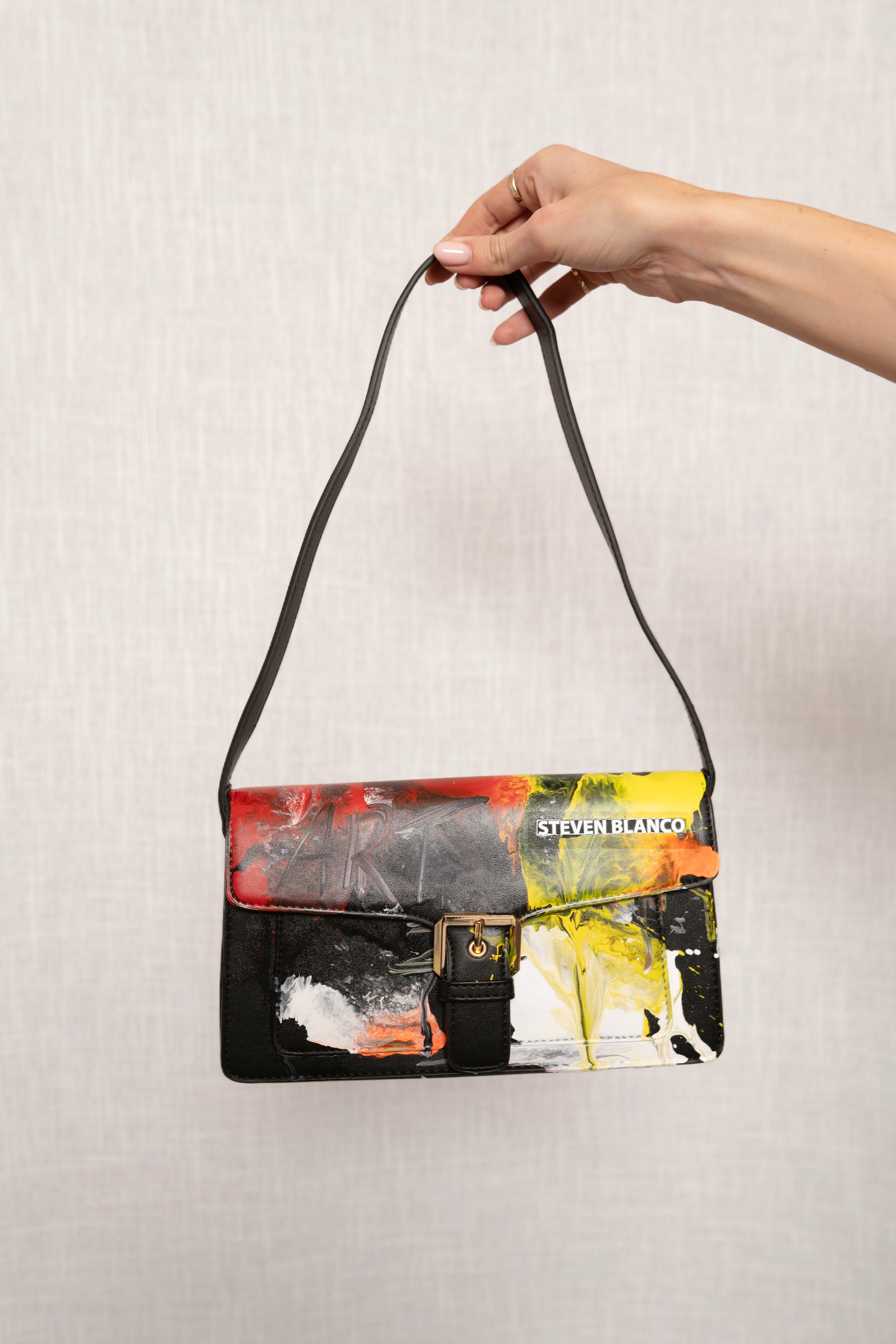 A Bolsa Black