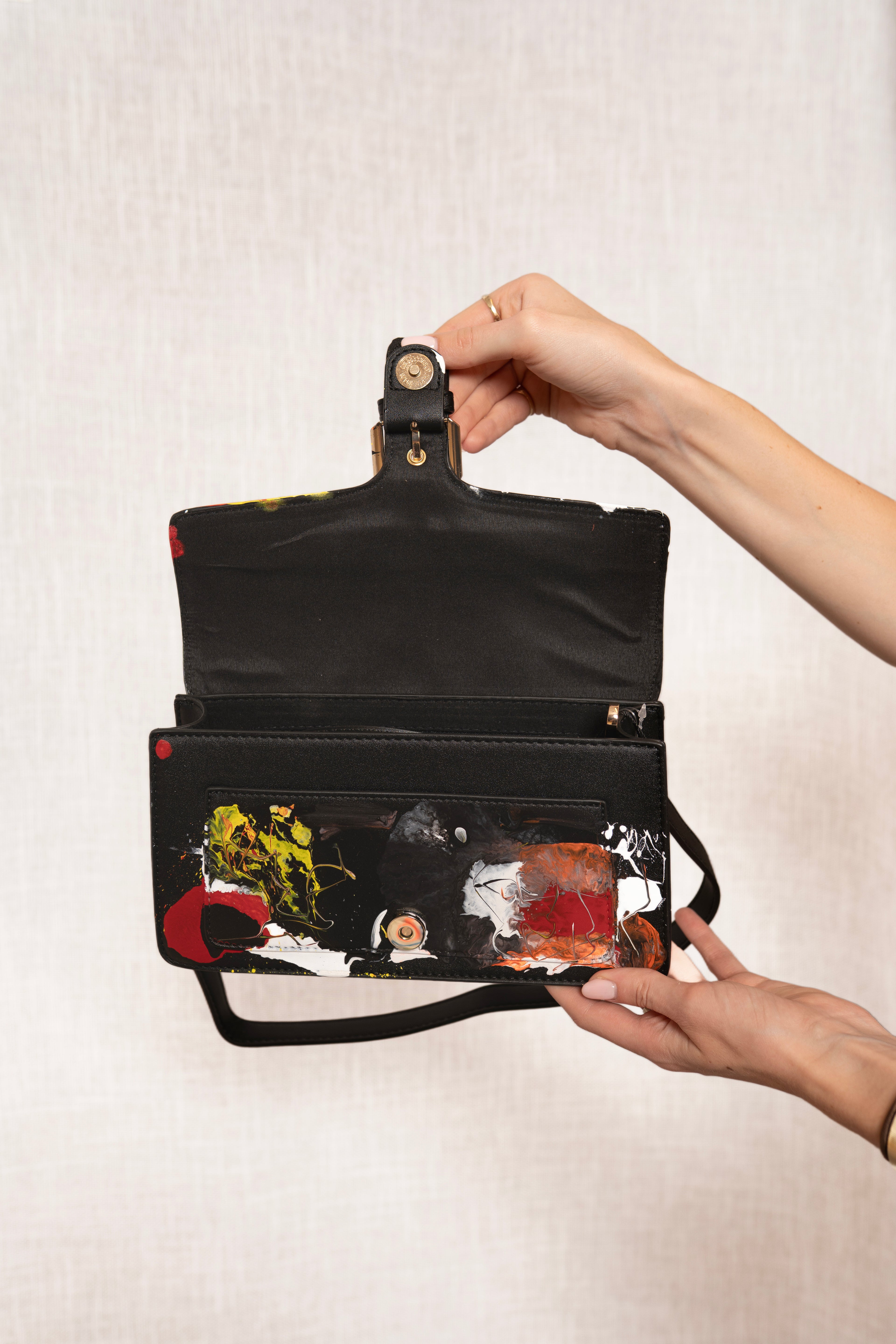 A Bolsa Black