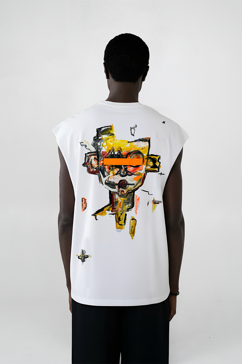 The Outline Sleeveless T-Shirt White